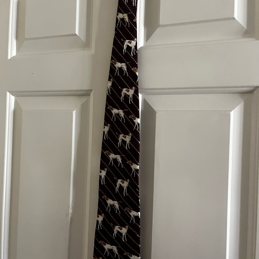 Outdoor Life Silk Pointer Tie